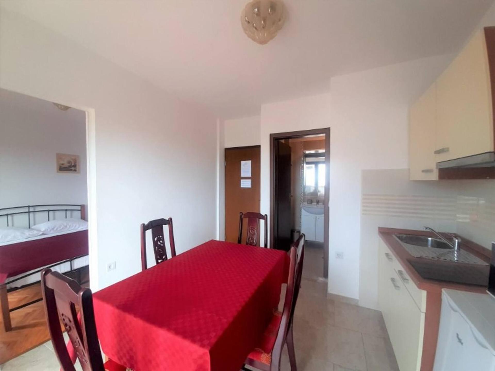 Guest House Helena Close To Beach Krk Town Exterior foto