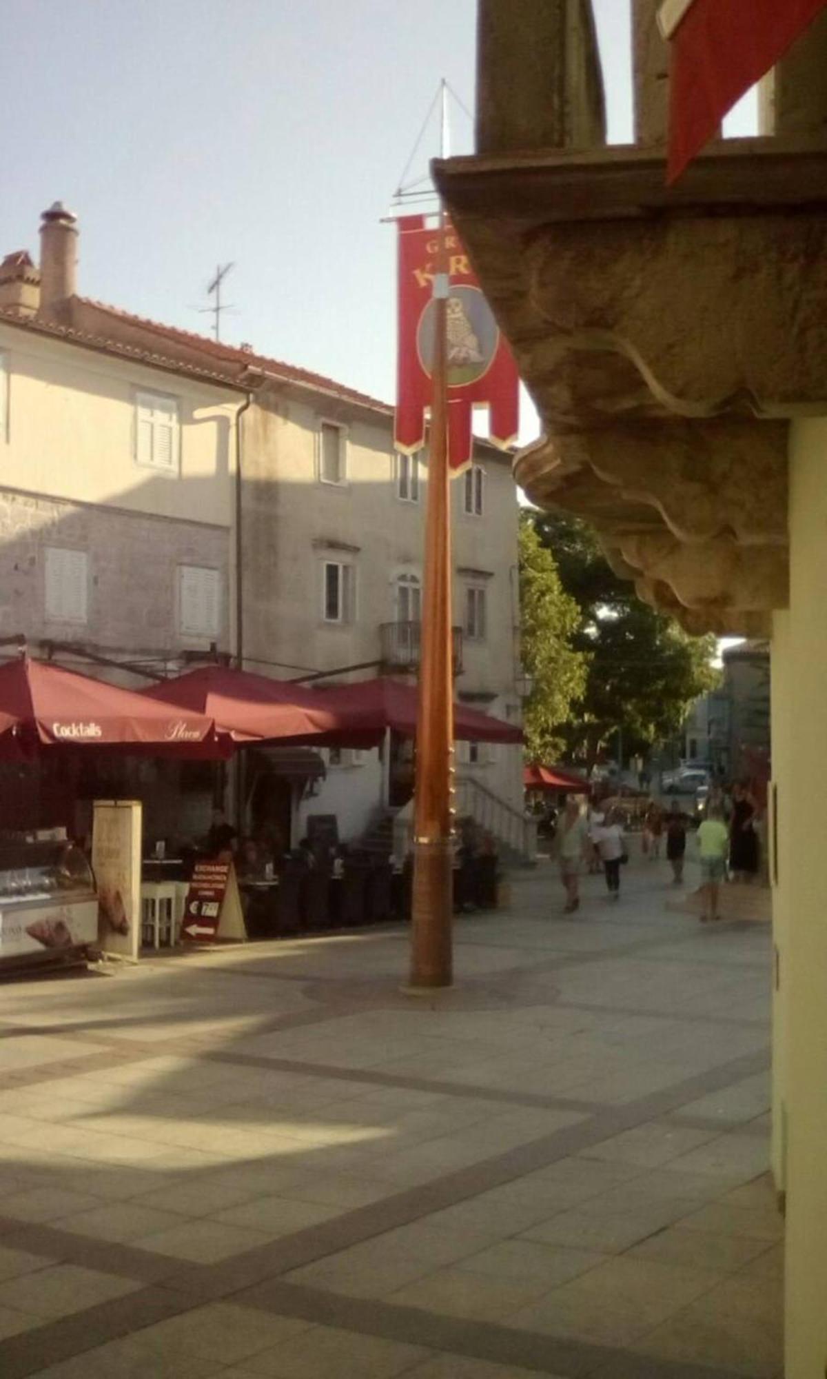 Guest House Helena Close To Beach Krk Town Exterior foto