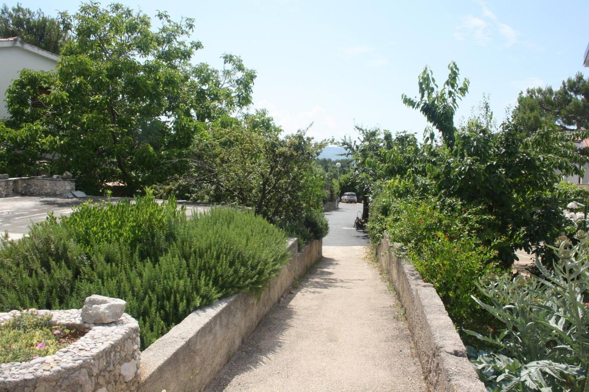 Guest House Helena Close To Beach Krk Town Exterior foto
